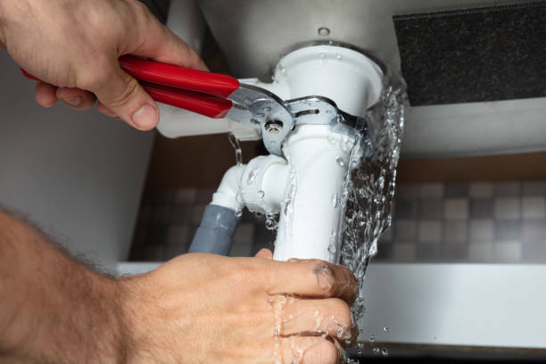 Sewage cleanup and water damage restoration in FL
